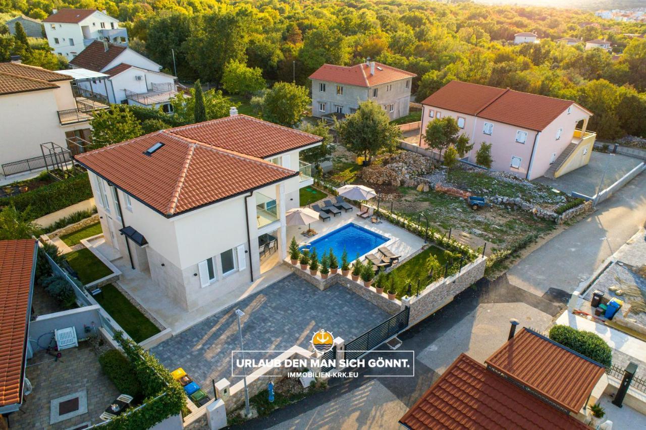 Villa Richard Malinska Buitenkant foto